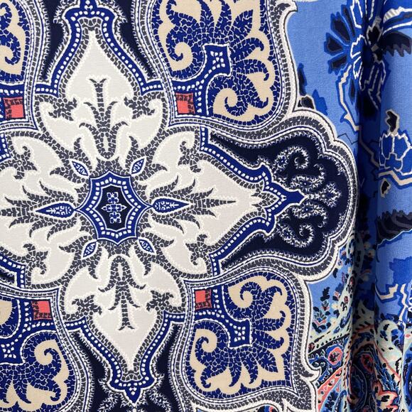 Roz & Ali Womens Medium M Blue White Paisley Printed Scoop Neck Tie Waist Blouse - Picture 6 of 9